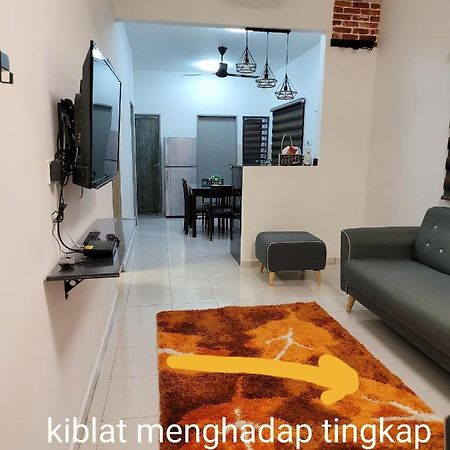 Acasa Hs Ipoh Kültér fotó