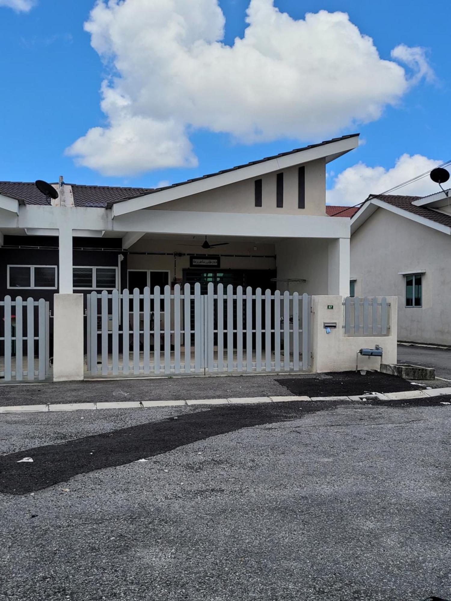 Acasa Hs Ipoh Kültér fotó
